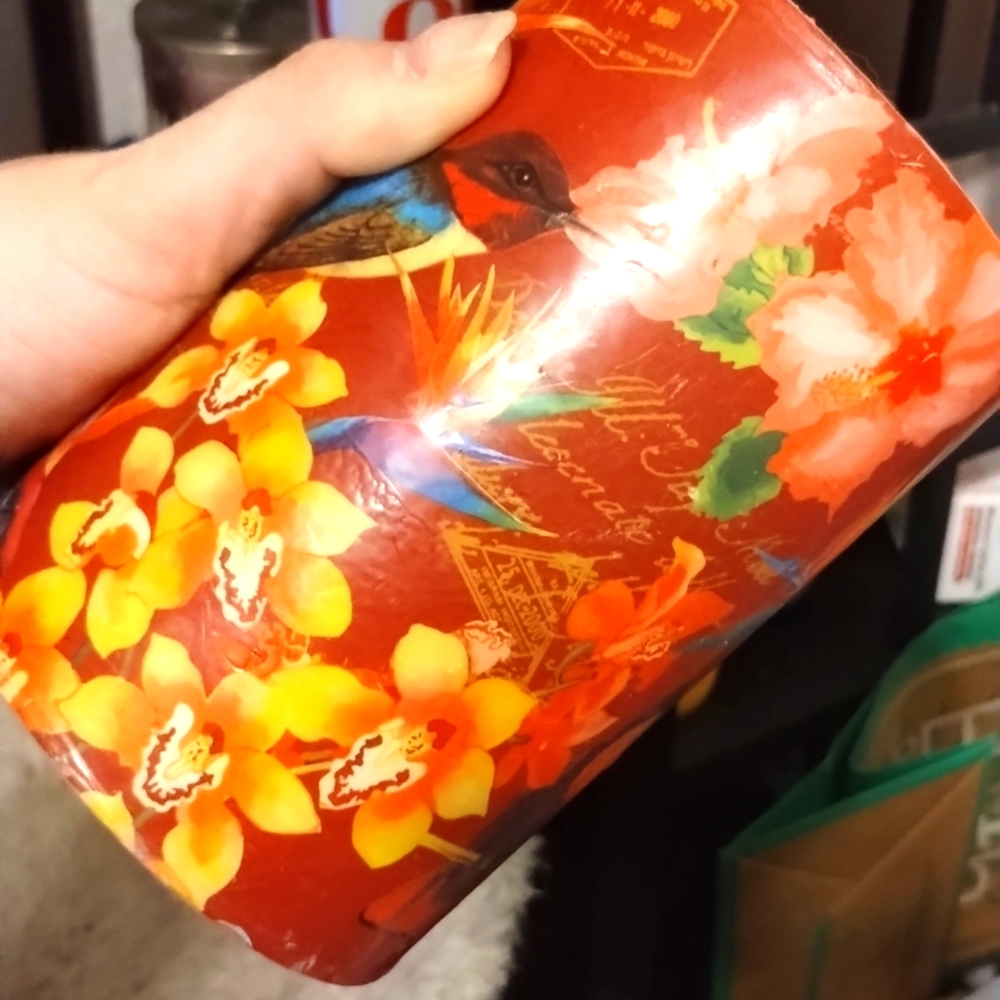 hummingbird candle 2xaa